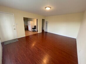 1939 Hill Ave in Hayward, CA - Building Photo - Building Photo