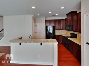 7608 Red Mulberry Way in Charlotte, NC - Building Photo - Building Photo
