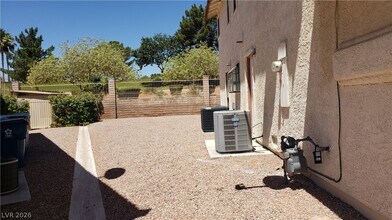 4801 Fiesta Lakes St in Las Vegas, NV - Building Photo - Building Photo