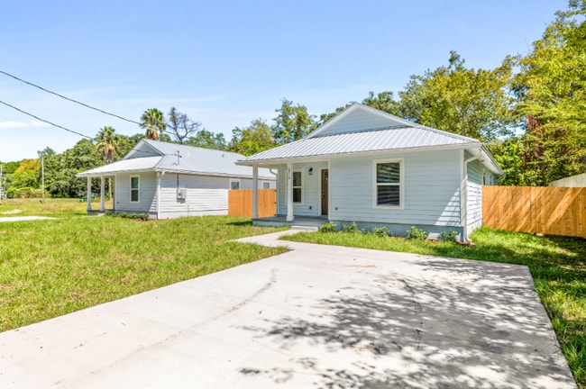 3510 Datura St in St. Augustine, FL - Building Photo - Building Photo