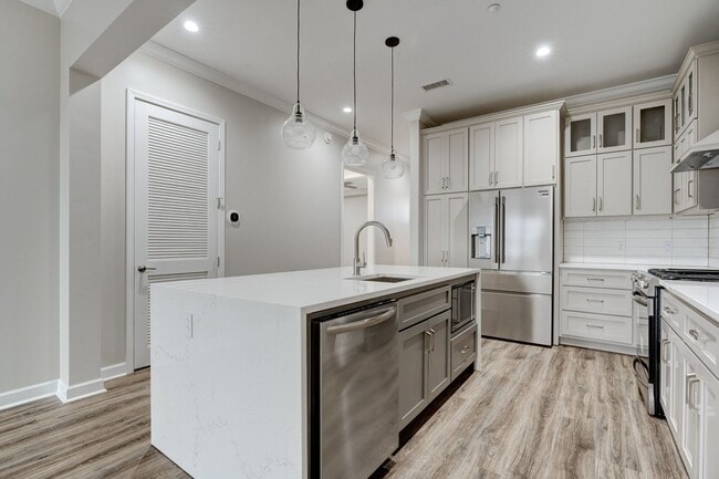 160 Morrow Ave in Trussville, AL - Building Photo - Building Photo