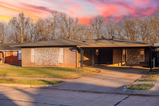 property at 4118 SE 14th St