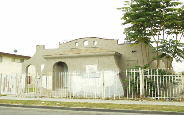 314 W Magnolia St in Compton, CA - Building Photo