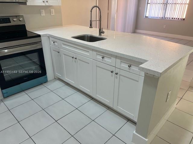 6395 W 27th Ct in Hialeah, FL - Foto de edificio - Building Photo