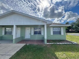 2575 Elm Ave in Lake Wales, FL - Building Photo