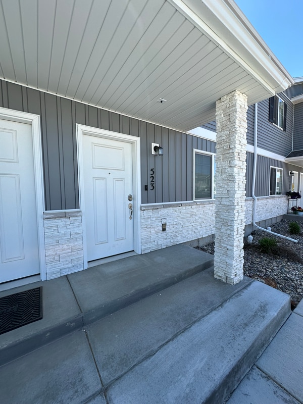 property at 523 Trails End