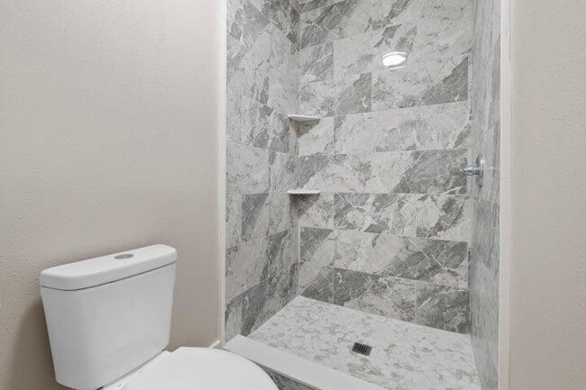 3437 Auburn Rd in Crestview, FL - Building Photo - Building Photo