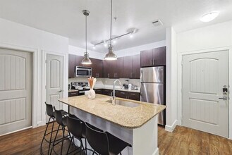 5445 Town and Country Blvd in Frisco, TX - Building Photo - Building Photo