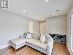 728 Vaughan Rd in Toronto, ON - Building Photo - Building Photo