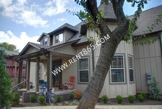 1703 Highland Ave in Knoxville, TN - Building Photo - Building Photo