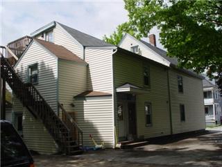 118 High St in Auburn, ME - Foto de edificio - Building Photo