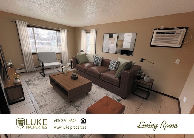 2108 W 10th St in Sioux Falls, SD - Building Photo - Building Photo