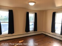 10 Middle Spring Ave photo'