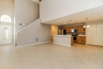 15337 Black Lion Way in Winter Garden, FL - Foto de edificio - Building Photo