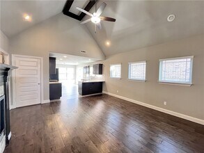 3214 SW Stonepoint Ave in Bentonville, AR - Building Photo - Building Photo