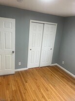 710 27th St in Union City, NJ - Building Photo