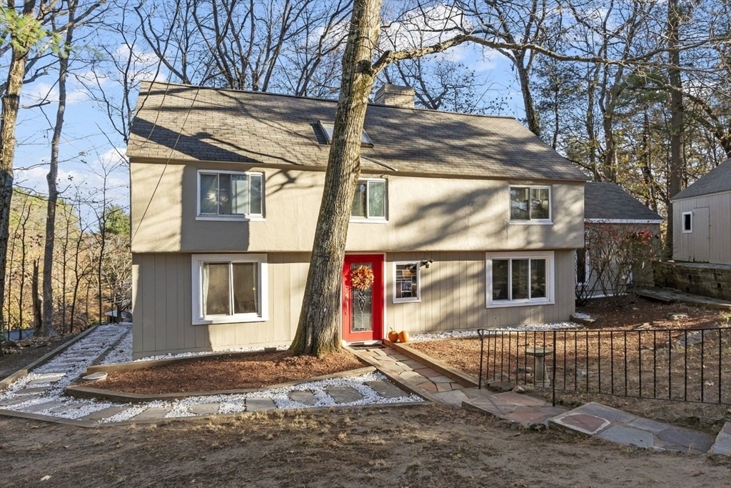 17 Boulder Rd in Lexington, MA - Foto de edificio