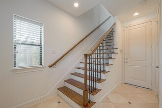 3201 Center St in Houston, TX - Foto de edificio - Building Photo