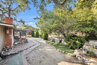 15353 Iron Canyon Rd in Santa Clarita, CA - Building Photo - Building Photo