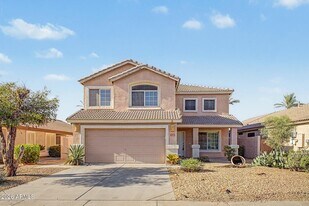 13166 W Cypress St in Goodyear, AZ - Building Photo