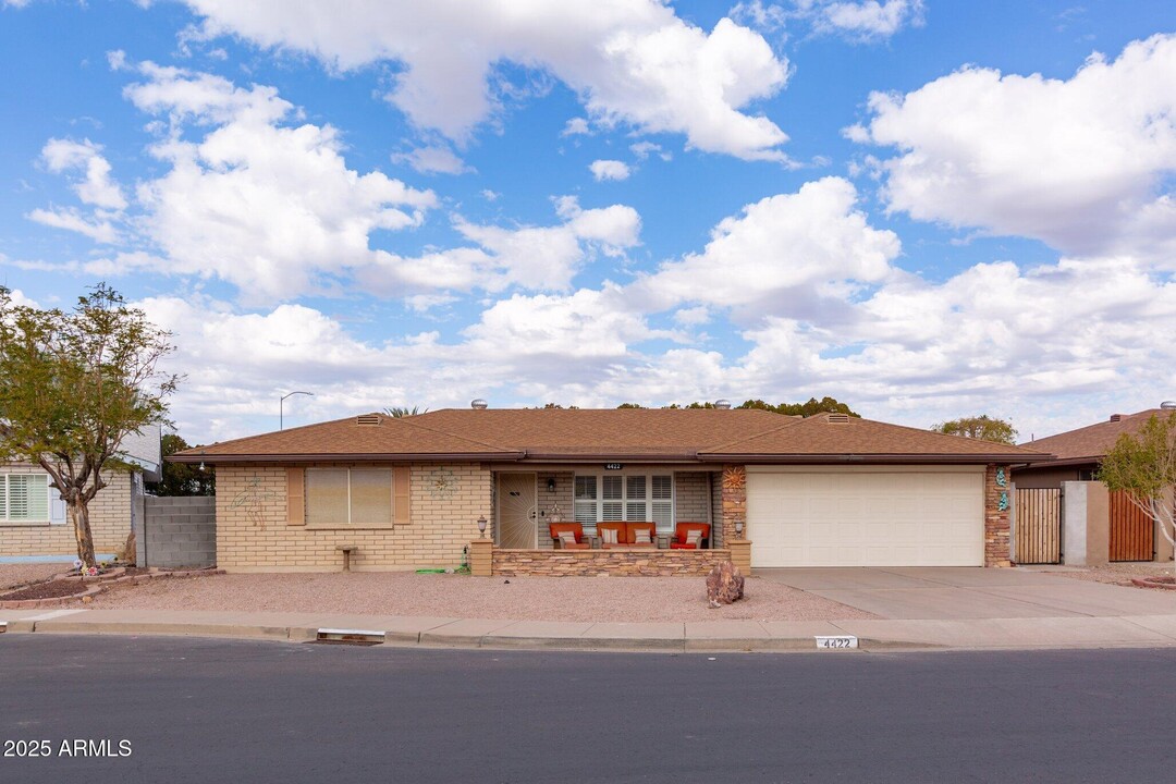 4422 E Escondido Ave in Mesa, AZ - Building Photo