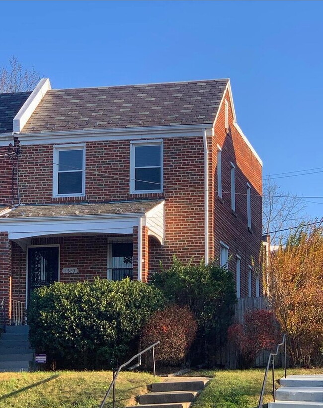 property at 1353 Michigan Ave NE