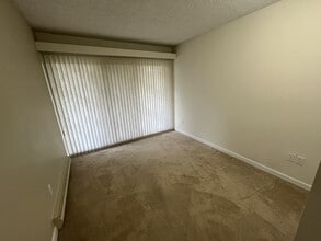 4363 Halifax St in Burnaby, BC - Building Photo - Building Photo