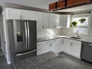 61 Eugene St in Leominster, MA - Foto de edificio - Building Photo