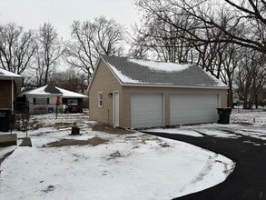 3226 181st St in Lansing, IL - Building Photo - Building Photo