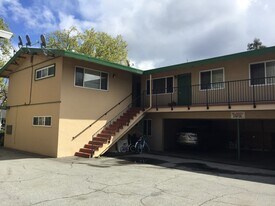 1950 Ivy St in San Mateo, CA - Building Photo