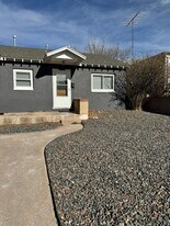 1922 E 16th St in Cheyenne, WY - Building Photo