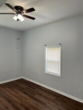 1264 Kenton St, Unit B in Bowling Green, KY - Building Photo - Building Photo