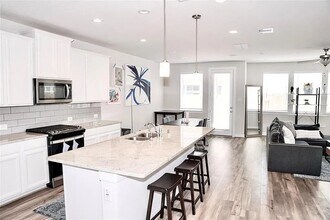 9829 Heritage Run Ln in Houston, TX - Building Photo - Building Photo