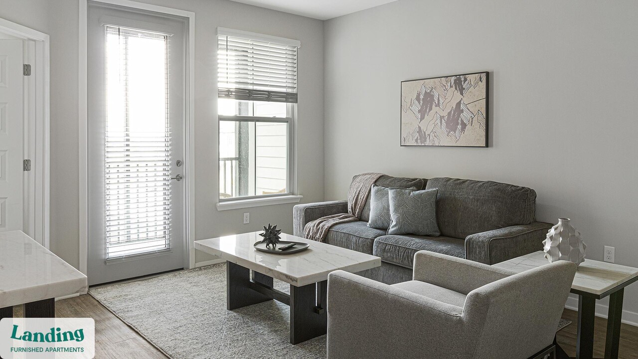 4902 Cosmos Cir in Wimauma, FL - Foto de edificio