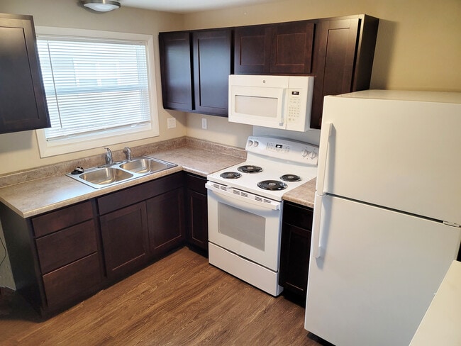 Taylor Crossing in Green Bay, WI - Building Photo - Building Photo