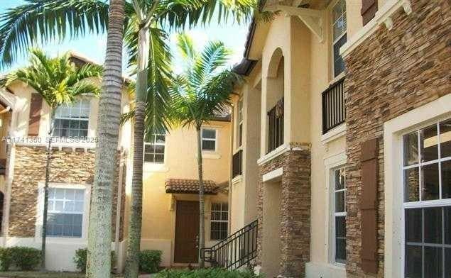 property at 1485 NE 33rd Rd