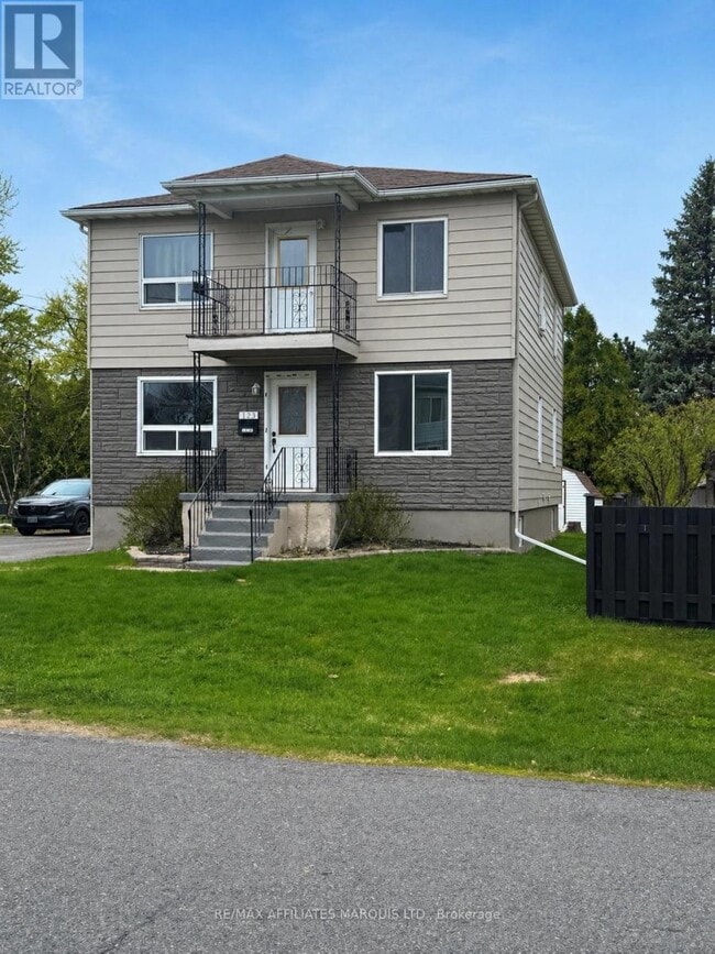 property at 123 New St