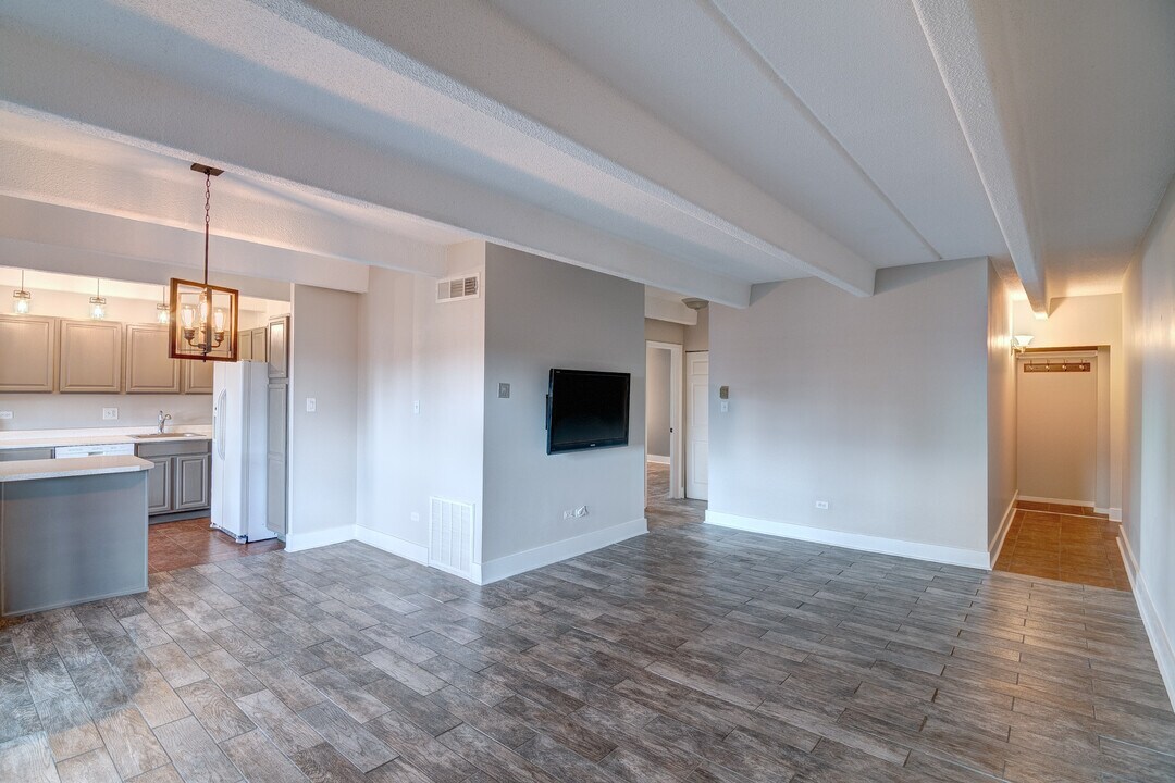 1441 N Humboldt St, Unit 405 in Denver, CO - Building Photo