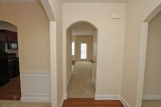 728 Castle Top Ct SE in Lawrenceville, GA - Building Photo - Building Photo