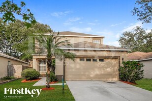 709 Periwinkle Pointe Pl in Seffner, FL - Building Photo
