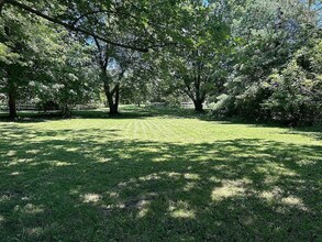 8701 Brookville Rd in Plymouth, MI - Building Photo - Building Photo