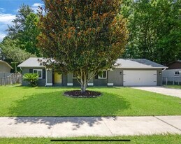 105 Lido Rd in Winter Springs, FL - Building Photo