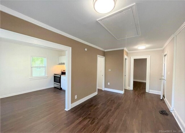 28 West St in New Milford, CT - Building Photo - Building Photo