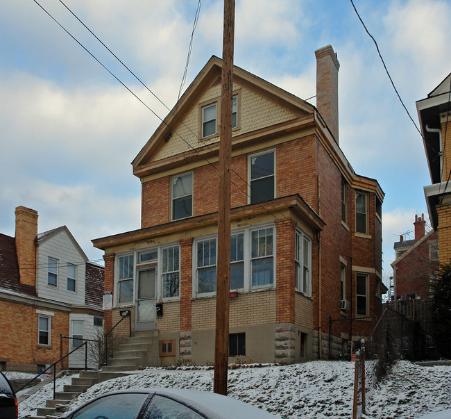 224 Lyon St in Cincinnati, OH - Building Photo - Building Photo