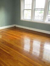 732 Washington St in Brookline, MA - Building Photo - Building Photo