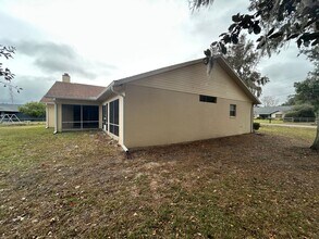 5535 NE 4th Ave in Ocala, FL - Building Photo - Building Photo