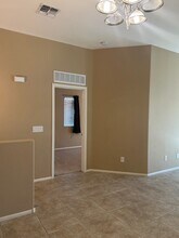 2725 E Mine Creek Rd, Unit 2126 in Phoenix, AZ - Foto de edificio - Building Photo