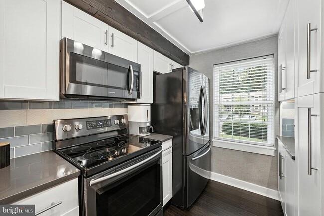 property at 8747 Susquehanna St