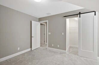 1616 E Lexington Dr in Urbana, IL - Building Photo - Building Photo