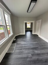 324 Taylor Ave in Columbus, OH - Building Photo - Building Photo